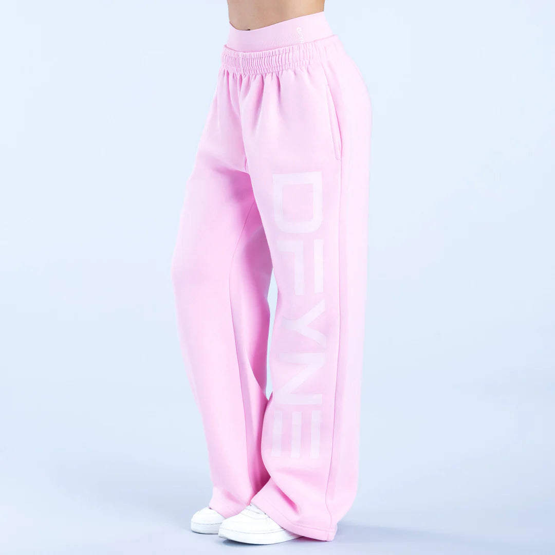 Signature Wide Leg Jogger
